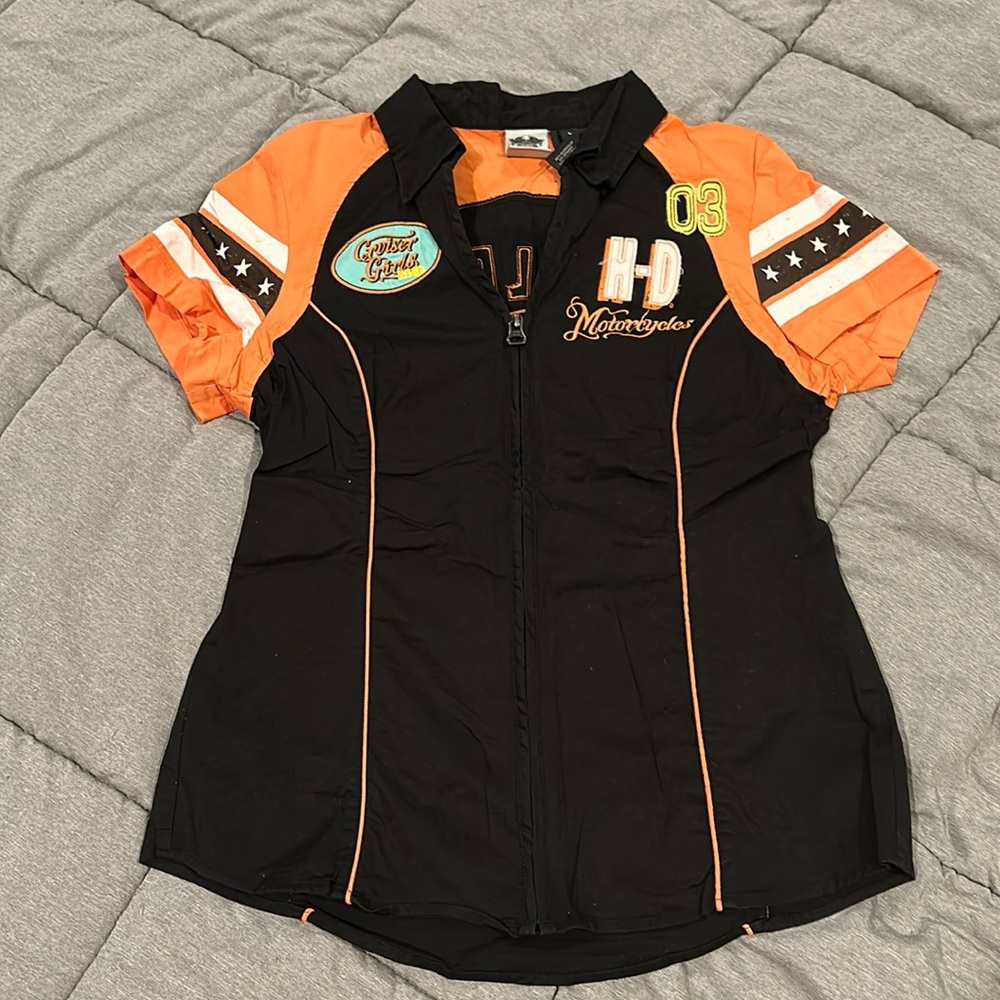 Harley-Davidson. Really nice, like new zip up shirt. Orange and black.